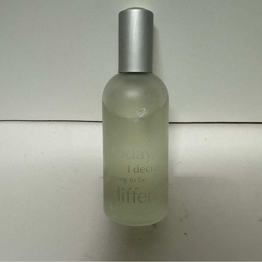 Jafra SPA, Today I decided, is going to be different Eau Aromatique 3.3 OZ HTF